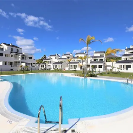 Amara Estepona